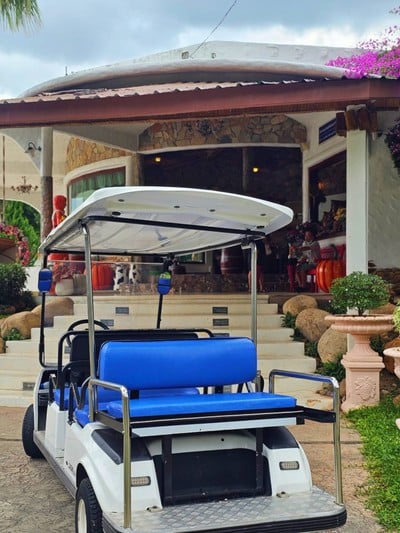 Swiss Valley hip Resort