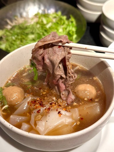 ก๋วยเตี๋ยวเนื้อวัววากิว