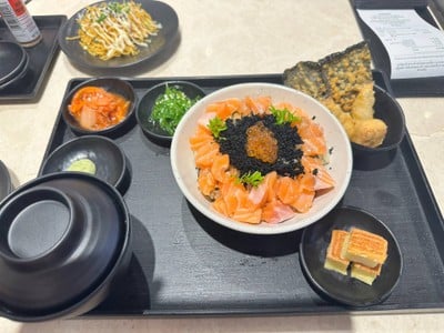 Galaxy red salmon set