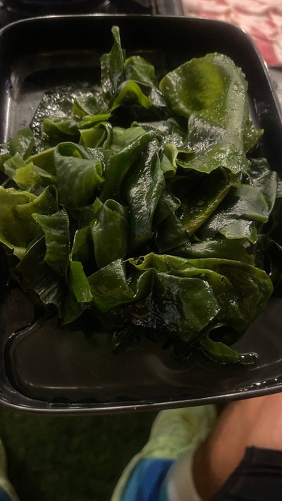 สาหร่ายวากะเมะ