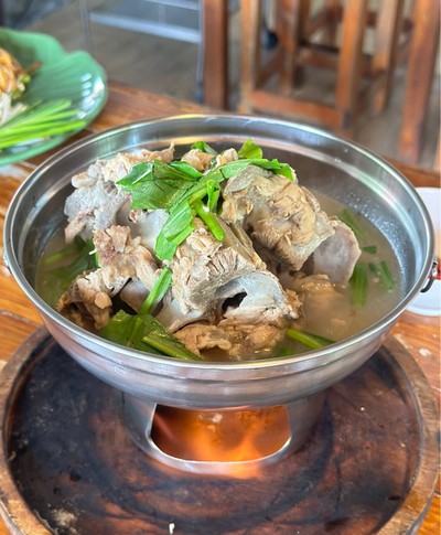 เล้งต้มแซ่บ