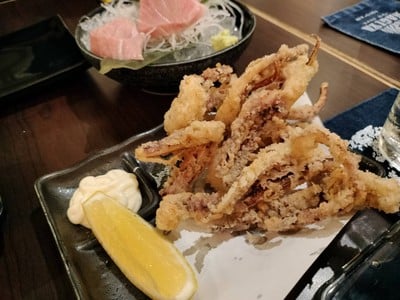 หนวดปลาหมึกทอด