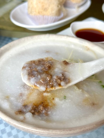 โจ๊กหมูสับหนำเลี๊ยบ