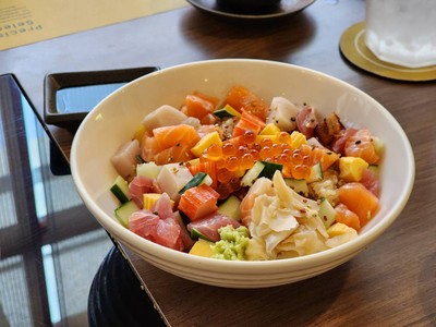 อาหาร หรือ เครื่องดื่ม