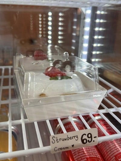 Strawberry Cream