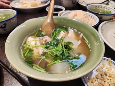 Toh-Kim โต๊ะคิม Park Silom