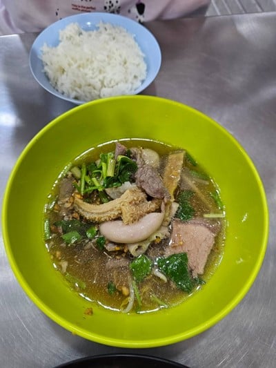 เกาเหลาเนื้อน้ำใส