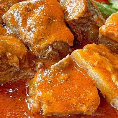 ซี่โครงหมูอบซอสมะเขือเทศ