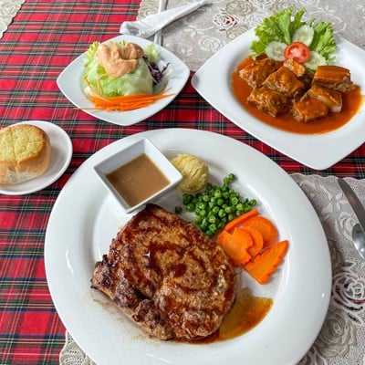 สเต็กหมูสันนอก