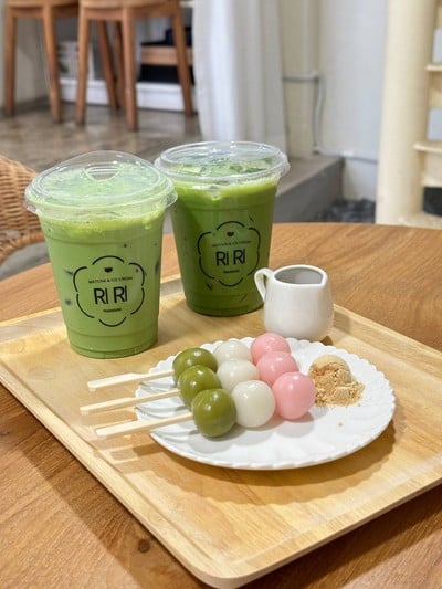 RiRi Teahouse BKK