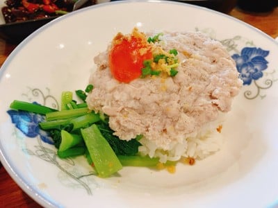 ข้าวหมูสับไข่เค็ม