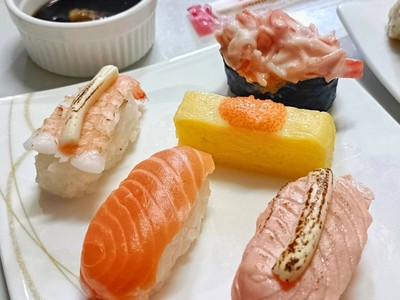 อาหาร หรือ เครื่องดื่ม