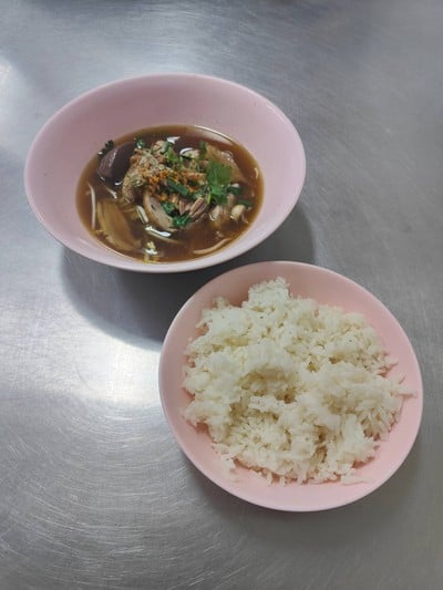 เกาเหลาเป็ด + ข้าวเปล่า