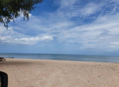 สระว่ายน้ำ/ชายหาด