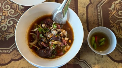 ส้าเนื้อดิบ