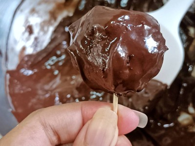 วิธีทำ Cake Balls 🍫 วิธีทำ Cake Balls 🍫