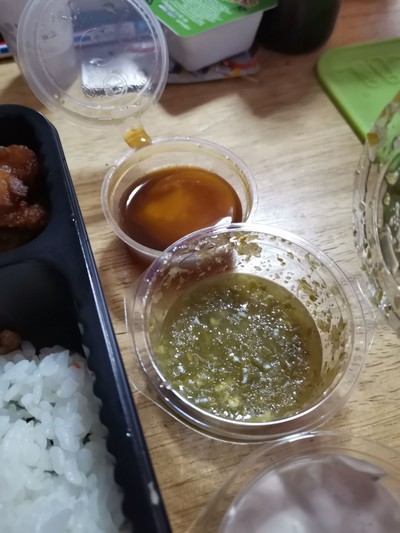 อาหาร หรือ เครื่องดื่ม