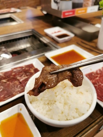 อาหาร หรือ เครื่องดื่ม