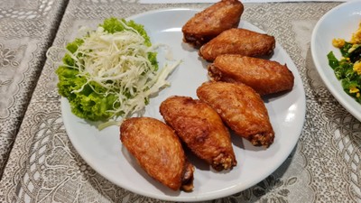 ปีกไก่ทอดไวน์แดง