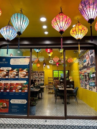 NHA BIN - เฝอบ้านบินห์ บรรทัดทอง