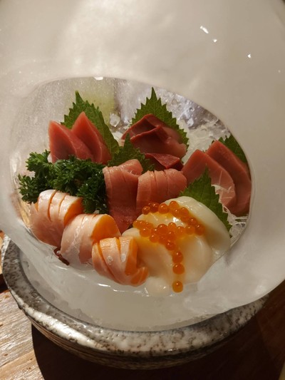 อาหาร หรือ เครื่องดื่ม