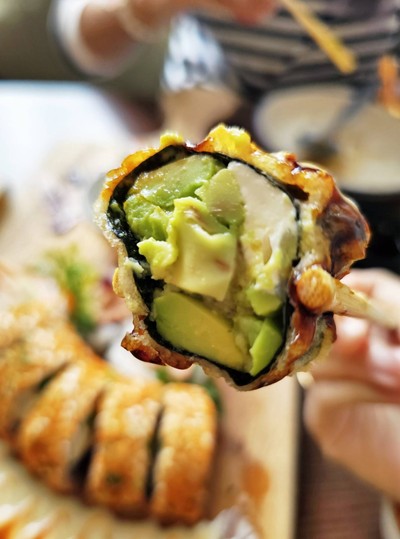 Avocado Tempura Maki