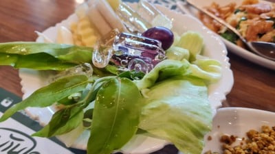 อาหาร หรือ เครื่องดื่ม