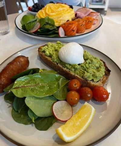 Toby’s - Lazy Toby’s Nanglinchee นางลิ้นจี่