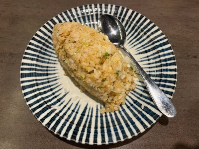 ข้าวผัดกระเทียม