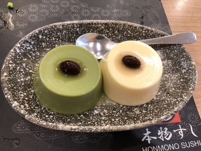 Kyoto Matcha Pudding และ Kobe Custard Pudding