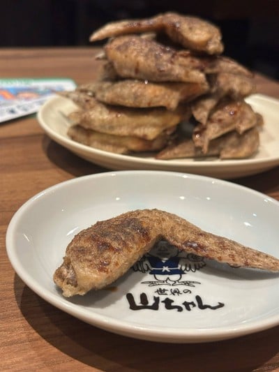 ปีกไก่ทอดยามะจังรสต้นตำรับ