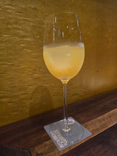 Calamansi Fizz