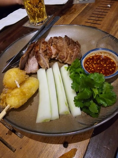 อาหาร หรือ เครื่องดื่ม