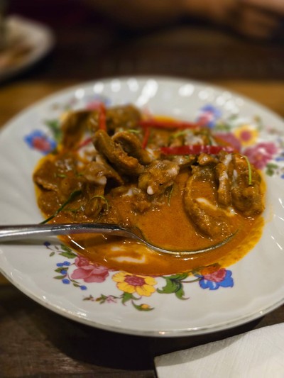 อาหาร หรือ เครื่องดื่ม