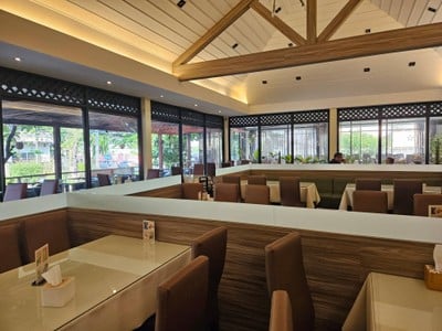บรรยากาศ สวนกุหลาบ ซอยอารีย์