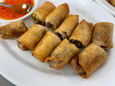 ปอเปียะทอด