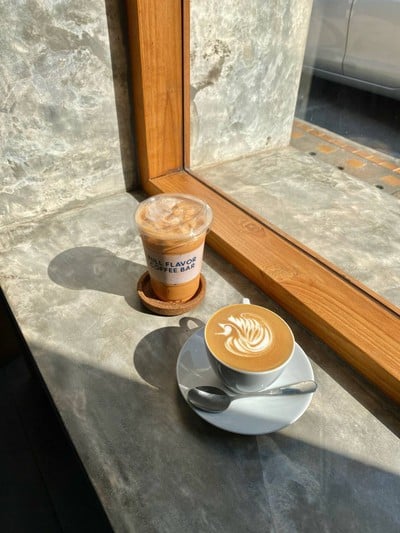 Full Flavor coffee bar