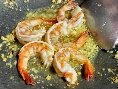 วิธีทำ ไข่เบียดกุ้ง 🍤🍳 วิธีทำ ไข่เบียดกุ้ง 🍤🍳