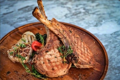 เมนูของร้าน La Vista Restaurant