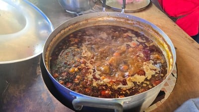 น้ำยาขนมจีนน้ำเงี้ยว