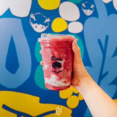 Pixie in the garden Café