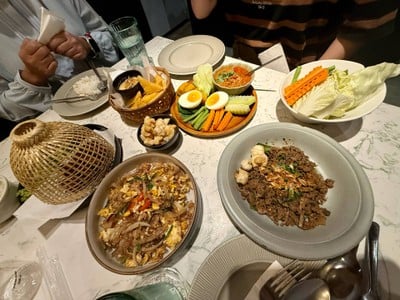 ลาบหมูคั่ว