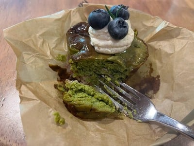 MATCHA CHEESECAKE