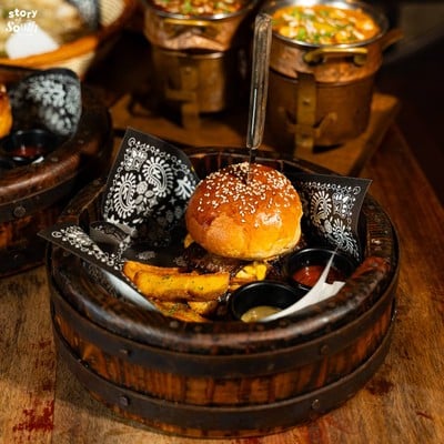 อาหาร หรือ เครื่องดื่ม