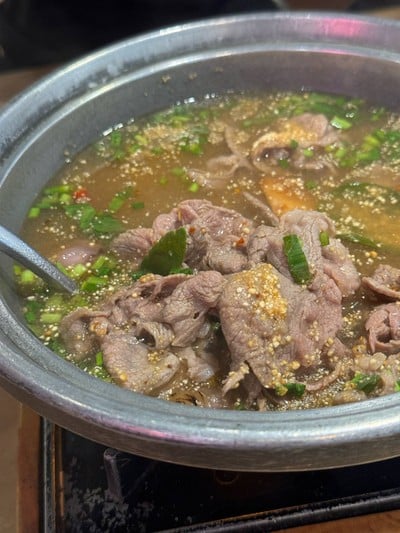 เนื้อแท้ เซ็นทรัลพลาซา เวสต์เกต