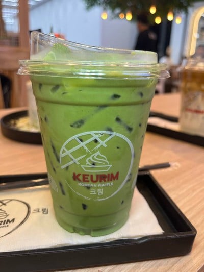 Premium Matcha Latte