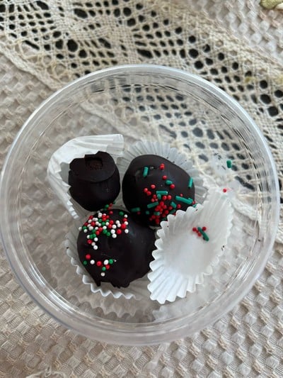 Choc ball mini cake