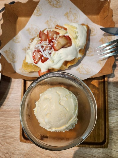 อาหาร หรือ เครื่องดื่ม