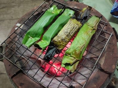 วิธีทำ ข้าวเหนียวปิ้งไส้กล้วย วิธีทำ ข้าวเหนียวปิ้งไส้กล้วย