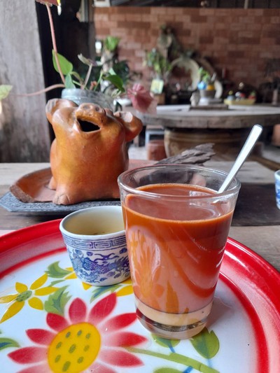 ชานม ร้อน